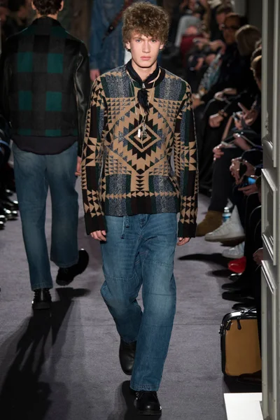 Look 58